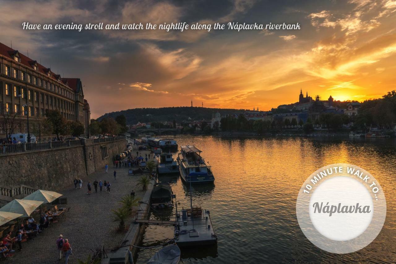 Empirent Mucha Apartments *